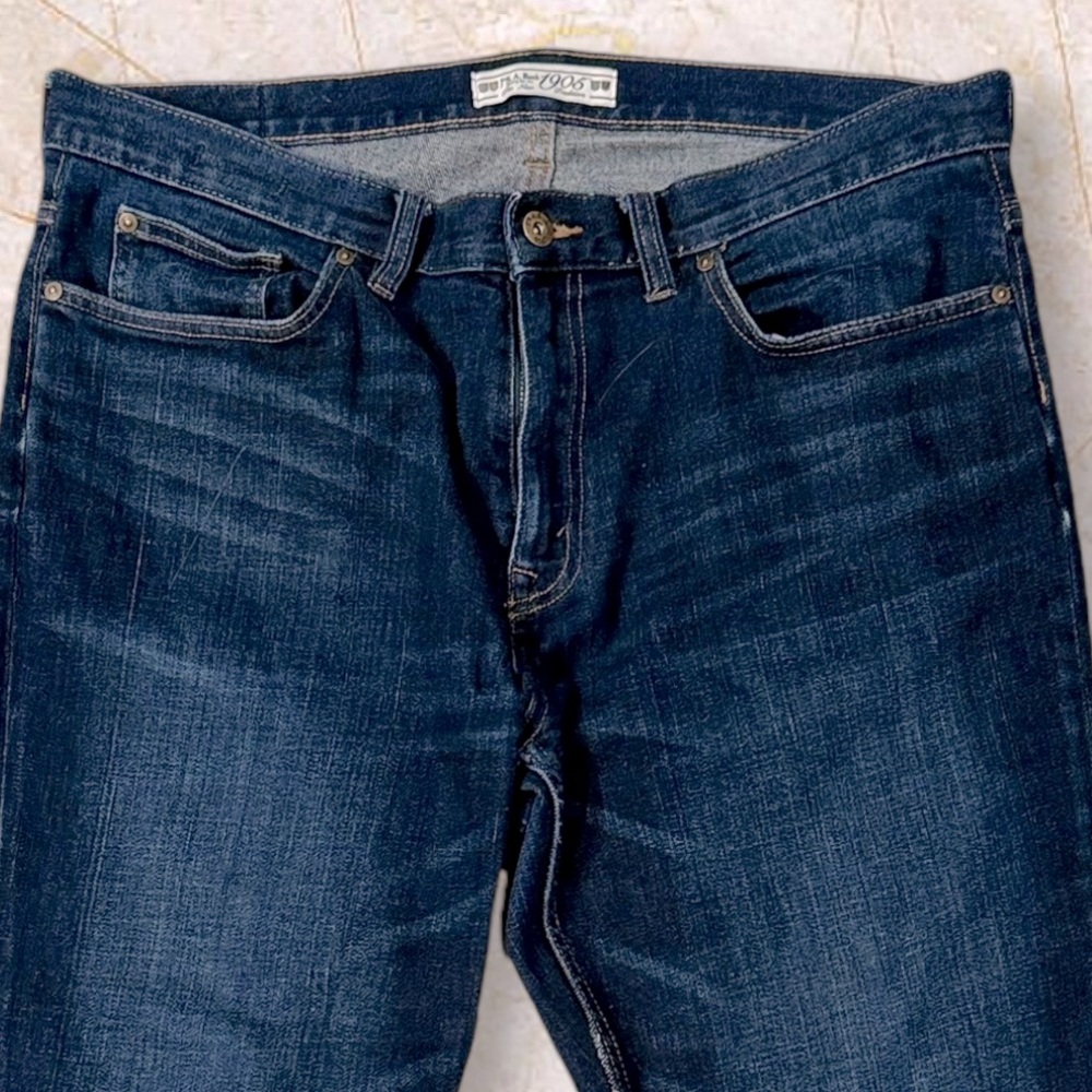 “1905 Collection” Tailored Jeans - Size 35W X 32L